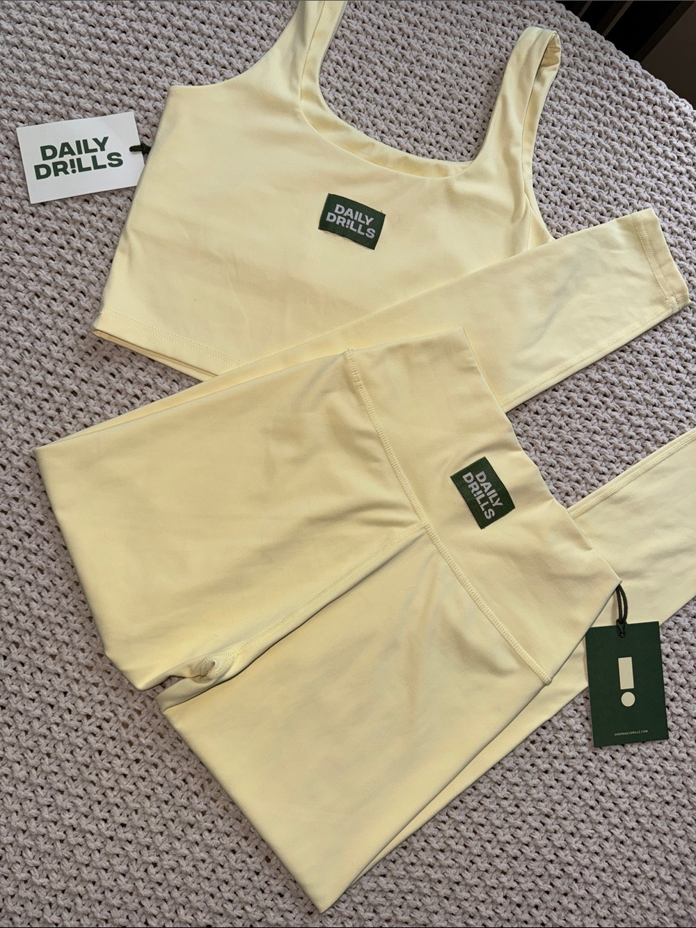 DAILY DRILLS Leggings and Tank Set, size Small, NWT!